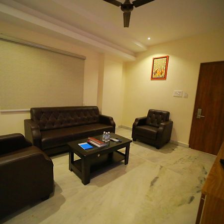 Dhruv Elite And Banquets Hotel Hyderabad Ngoại thất bức ảnh