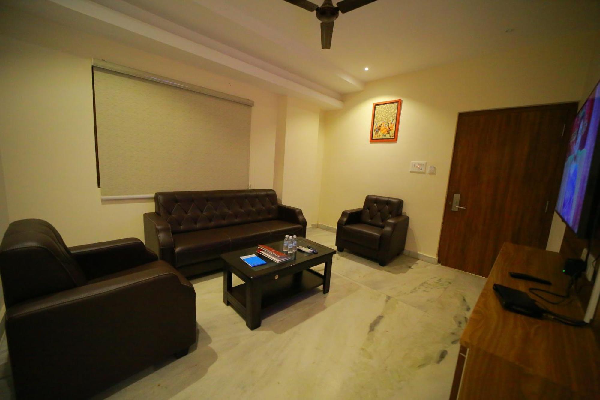 Dhruv Elite And Banquets Hotel Hyderabad Ngoại thất bức ảnh